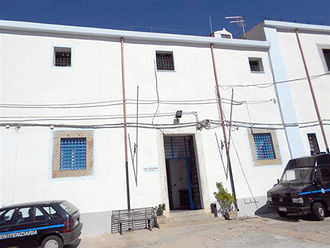 Triste record per il carcere di Lanusei: al primo posto per detenuti oltre il limite regolamentare