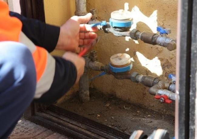 Sardegna, furto aggravato d’acqua: condannati a pagare 15 mila euro