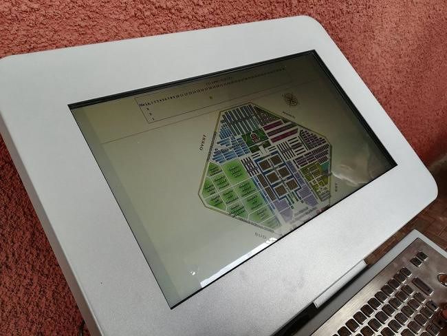 Totem intelligenti al cimitero, le logge e quei rubinetti mancati