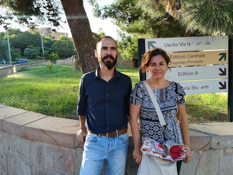 Insegnanti sardi “deportati” senza stipendio. “Nessuna deroga, un anno di fame”