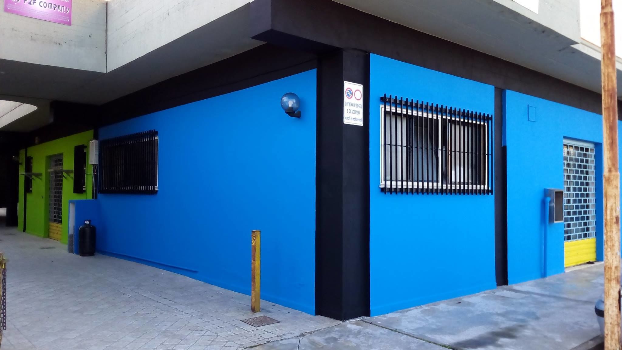 Monserrato, ladro ruba la caldaia dalla palestra: filmato dalle telecamere