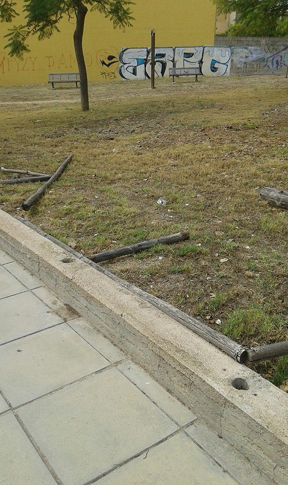 Monserrato, vandali scatenati nella notte ai Giardinetti