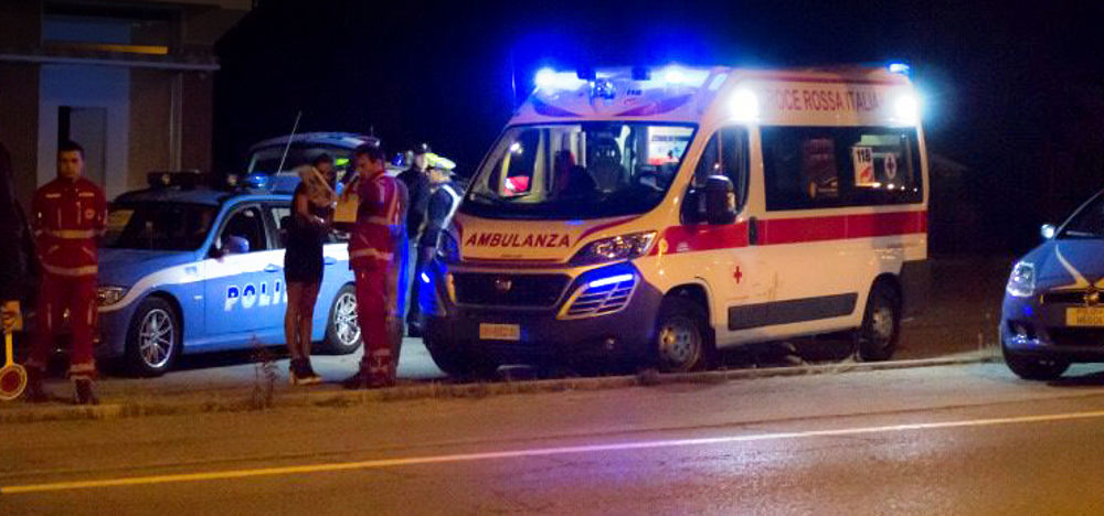 Pestaggio al Poetto, la zia della vittima: “Chi sa parli, trovate quei teppisti”