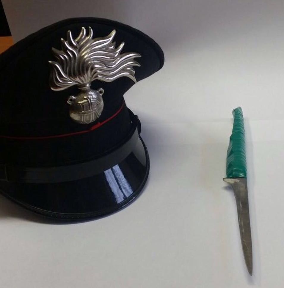 Tentata rapina a Decimomannu: cassiere minacciato con un coltello