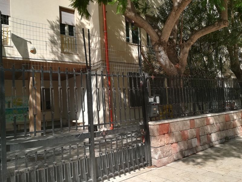 Piazza Giovanni, tensione al Convitto: “I nostri figli senza mensa”