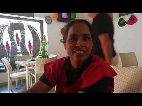 Jasvir, la regina del pollo al curry della Marina: “Cagliari e l’India? Sono simili, regni della pace”