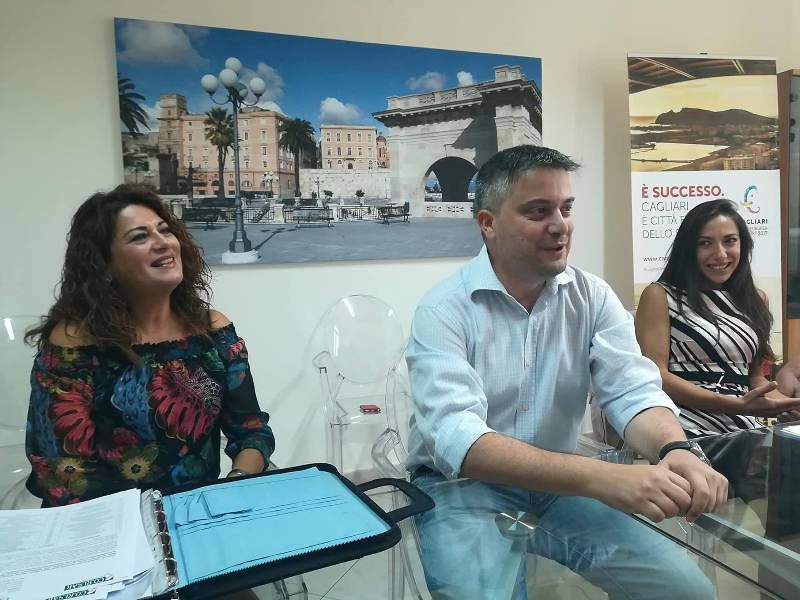 Piatti per tutti nelle mense scolastiche di Cagliari. Arrivano i menù per vegetariani e vegani