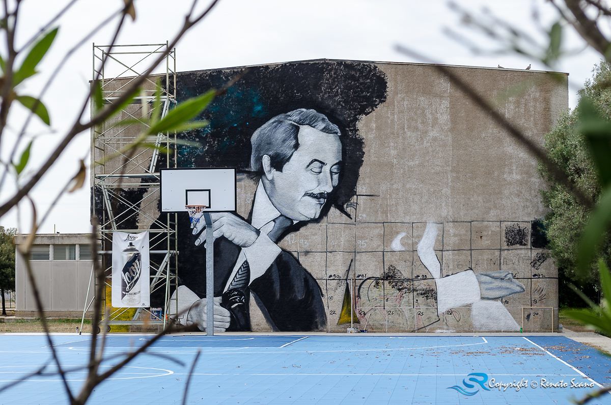 Pula anti mafia, un grande murales dedicato a Falcone e Borsellino
