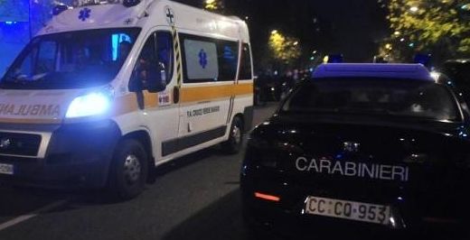 Rissa nelle notte al porto, due algerini feriti da armi da taglio
