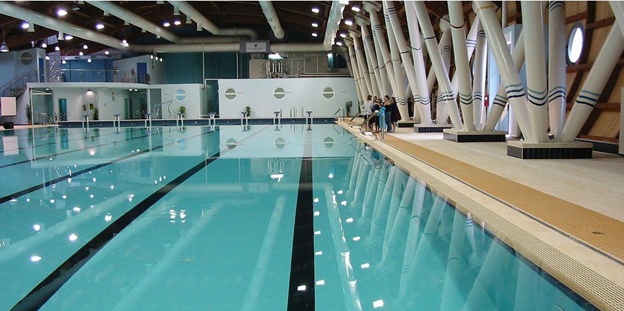 Piscine, esplode la polemica, Lai: “Bando da annullare, fermate tutto”