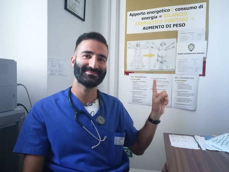 Obesità dilagante in Sardegna, salute a rischio. I consigli: “Frutta, verdura e sport”