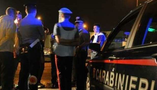 Cagliari: gigantesca rissa fuori dalla discoteca, “noi pestati dai buttafuori”