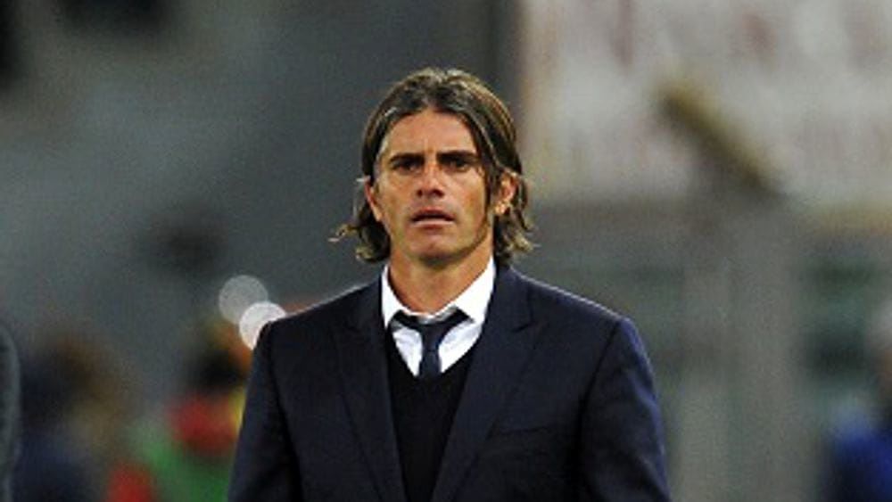 L’annuncio di Lopez (fino al 2019) di notte per scaramanzia: nel Cagliari succede