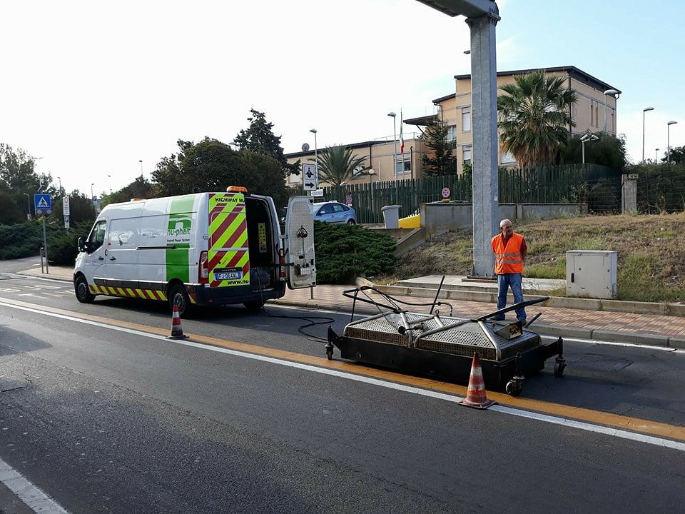 Monserrato, guerra alle buche stradali con sistema sperimentale