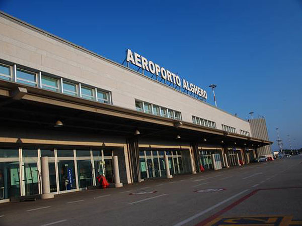“Buio pesto sull’aeroporto di Alghero”, il flop della continuità territoriale