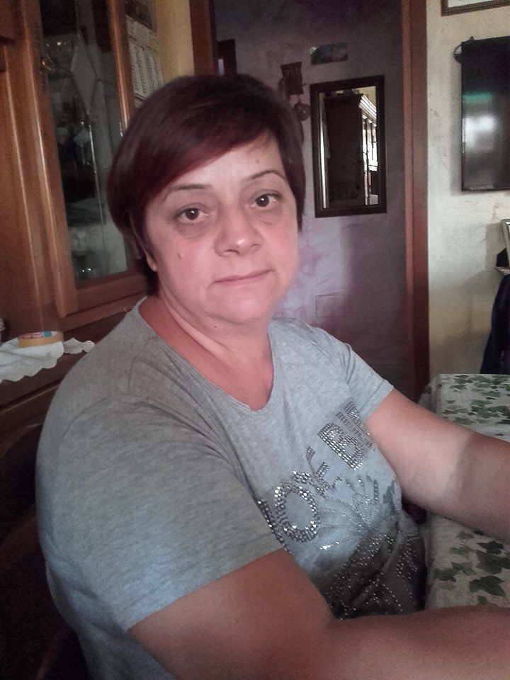 Sestu, crolla ringhiera colf precipita e si infilza: condannata padrona di casa