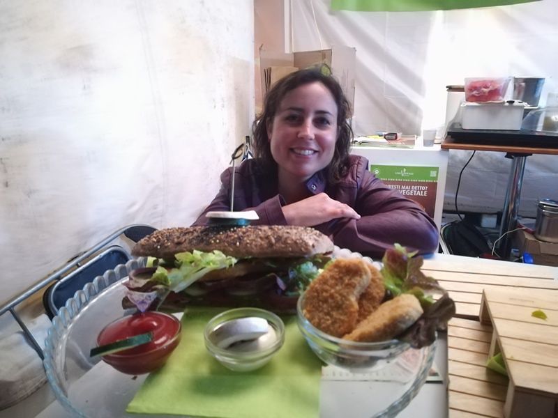 Da Serri a Cagliari per la cucina vegana: “Sempre più sardi sposano questo stile”