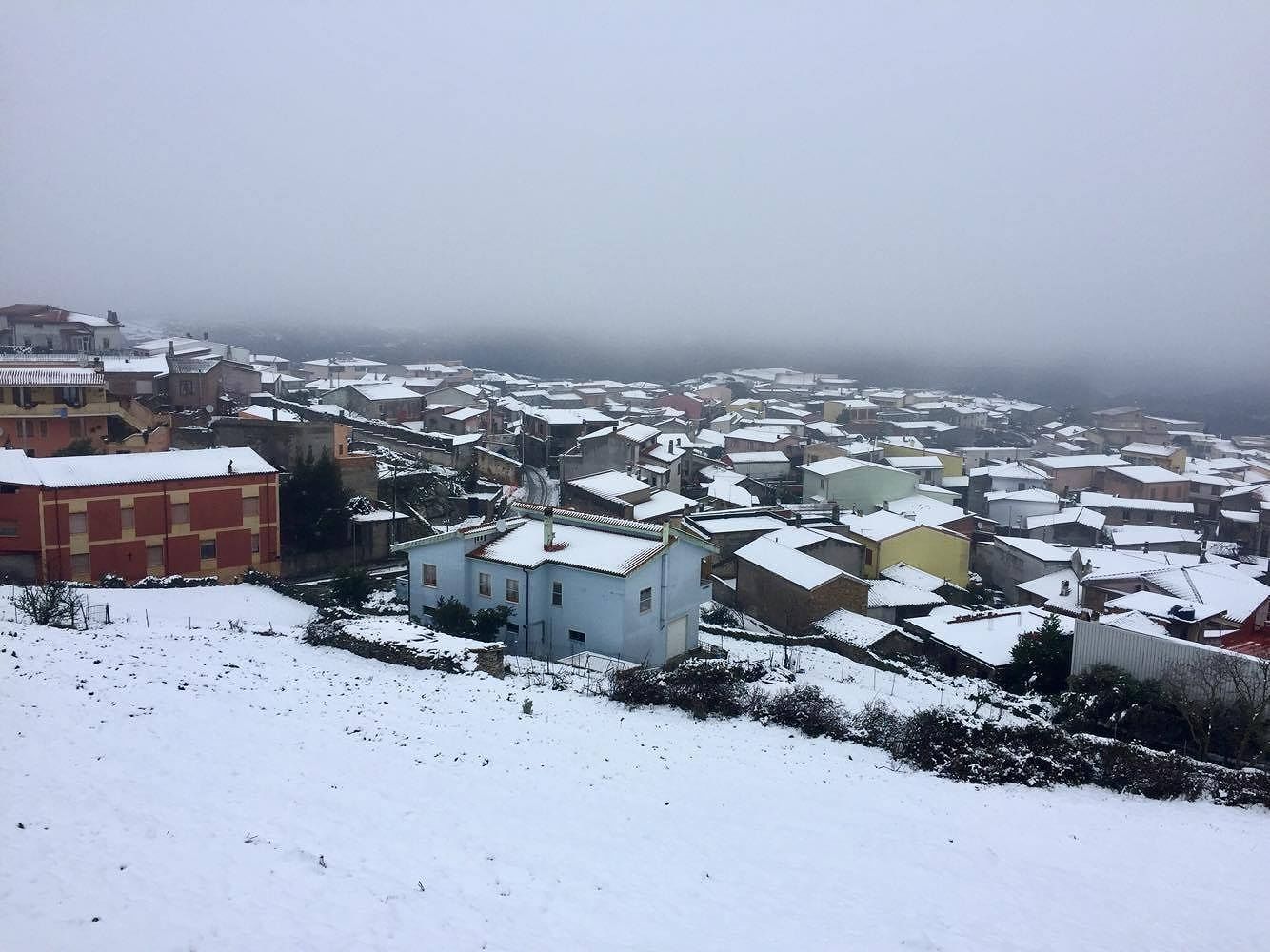 Sardegna, domenica arriva il maltempo: possibile anche la prima neve