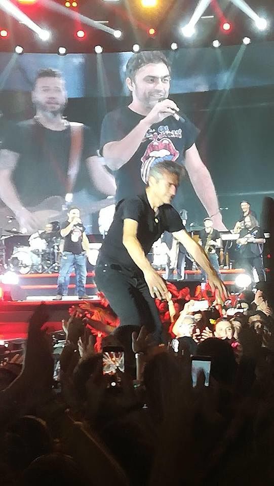 Ligabue, trionfo a Cagliari con Nanneddu Meu: “Mi sono rotto il menisco”