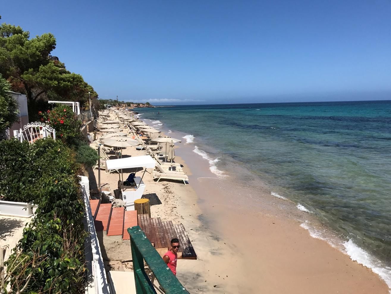 Santa Margherita, la spiaggia che scompare: “Colpa del cemento”