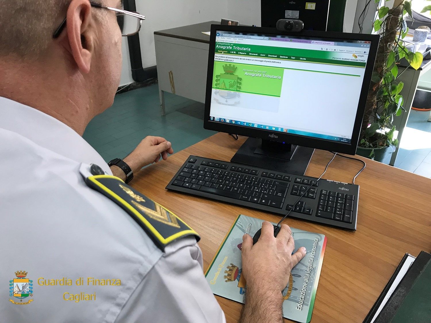 La Guardia di Finanza scopre 3 lavoratori in nero: nei guai ristoratore cagliaritano