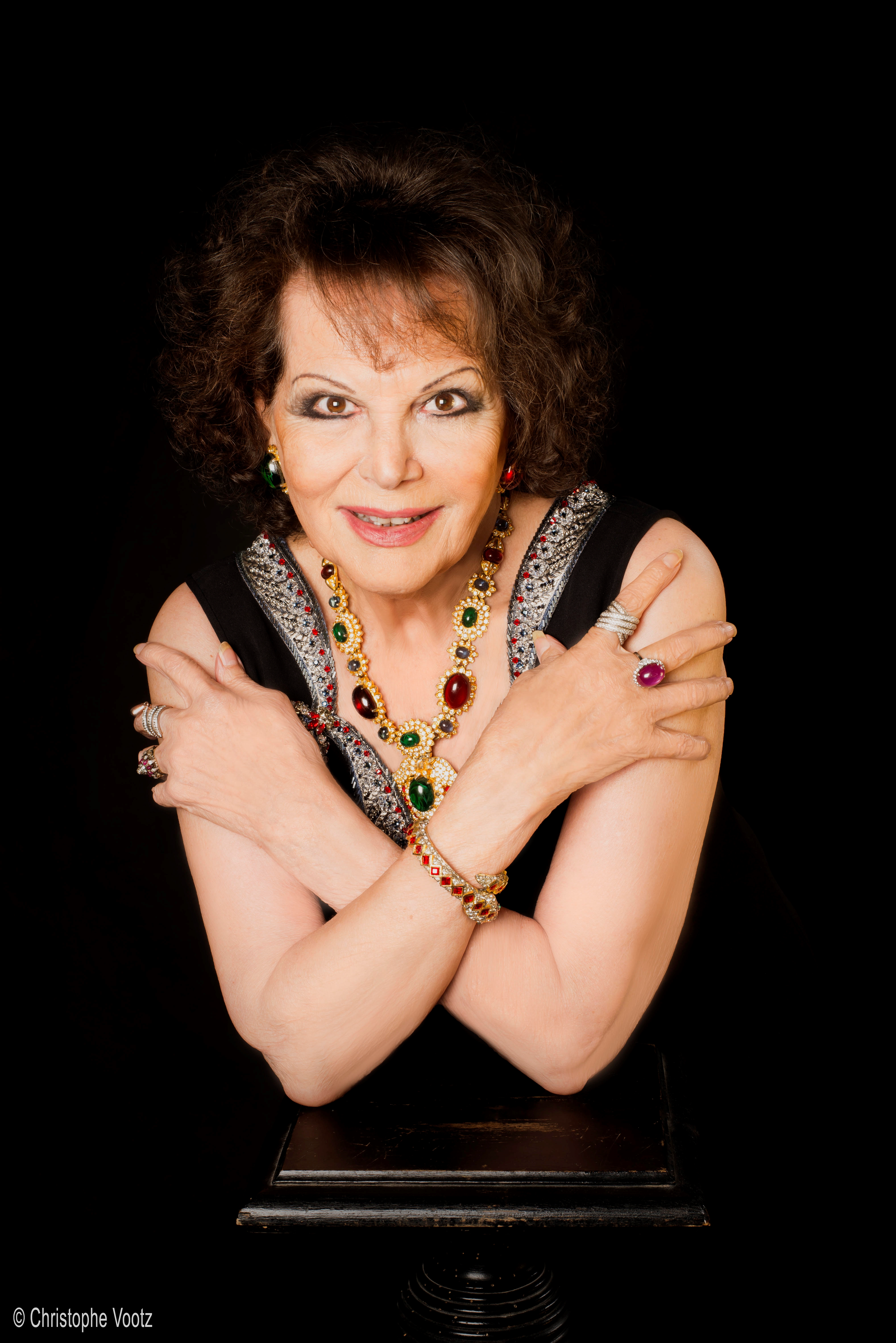 “La strana coppia” con Claudia Cardinale debutta nell’Isola