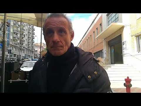 “Centri commerciali killer, concorrenza spietata. Non vedo l’ora di andare in pensione”