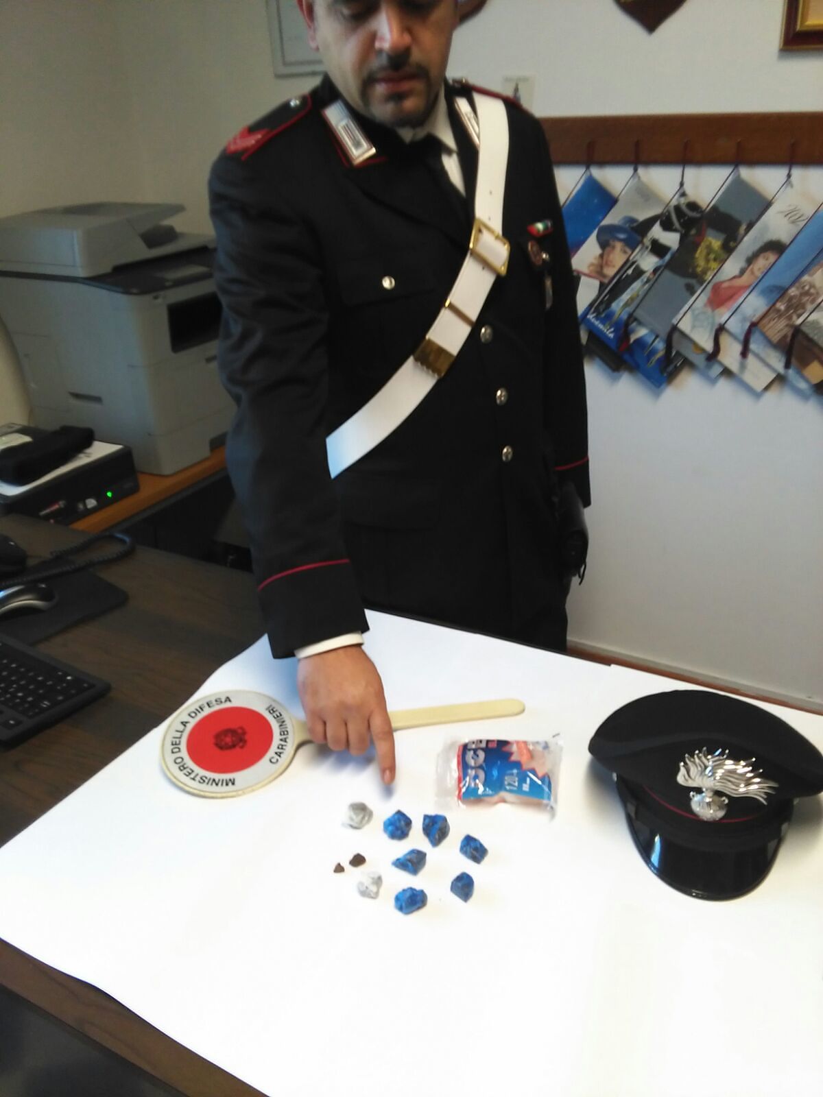 Barrali, pusher di 17 anni arrestato dai carabinieri