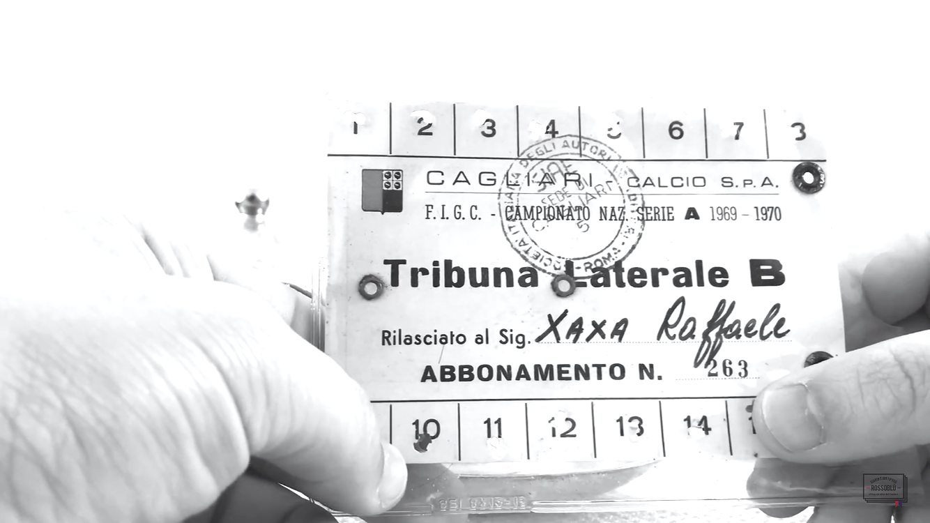 Cagliari, nostalgia scudetto: il cuore del vecchio tifoso, abbonamento regalato al nipote