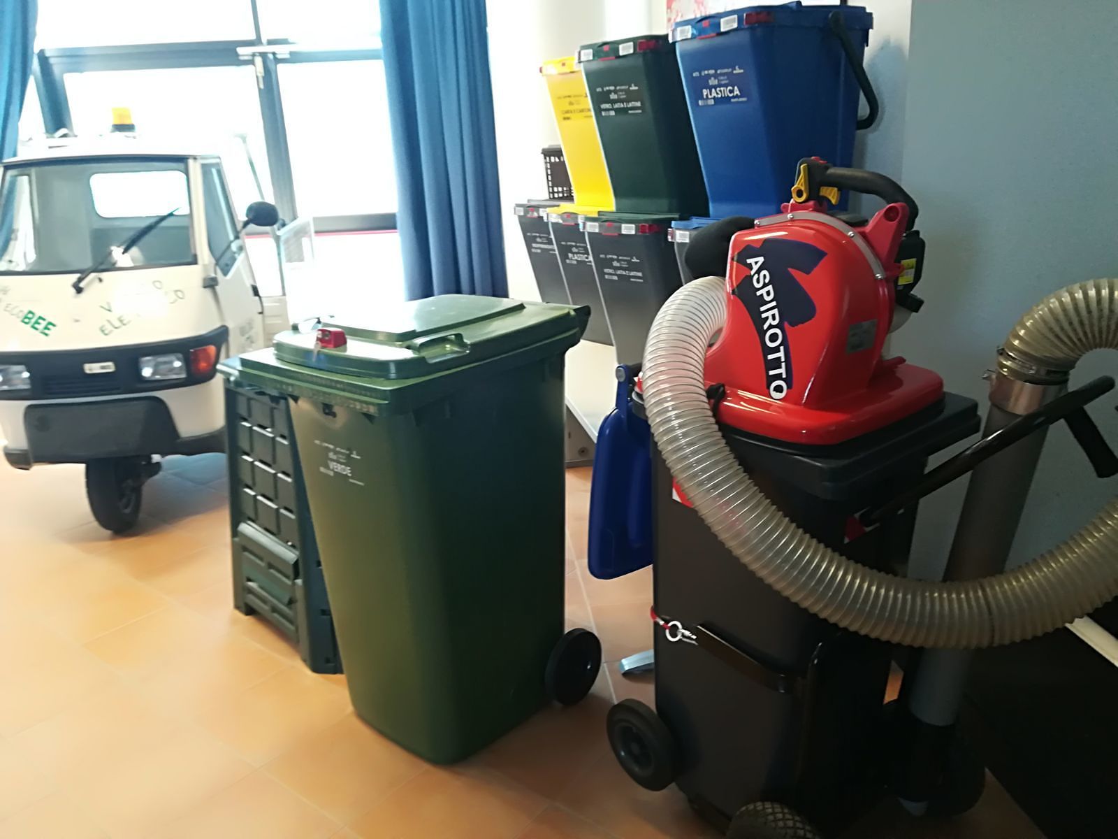 Porta a porta a Cagliari, si parte da Pirri e dal Poetto