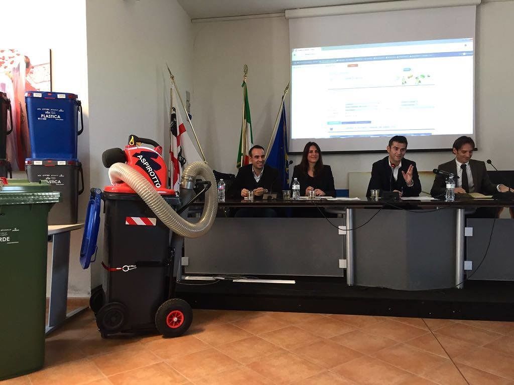 Rivoluzione rifiuti a Cagliari: una Ecocard e premi per chi ricicla bene