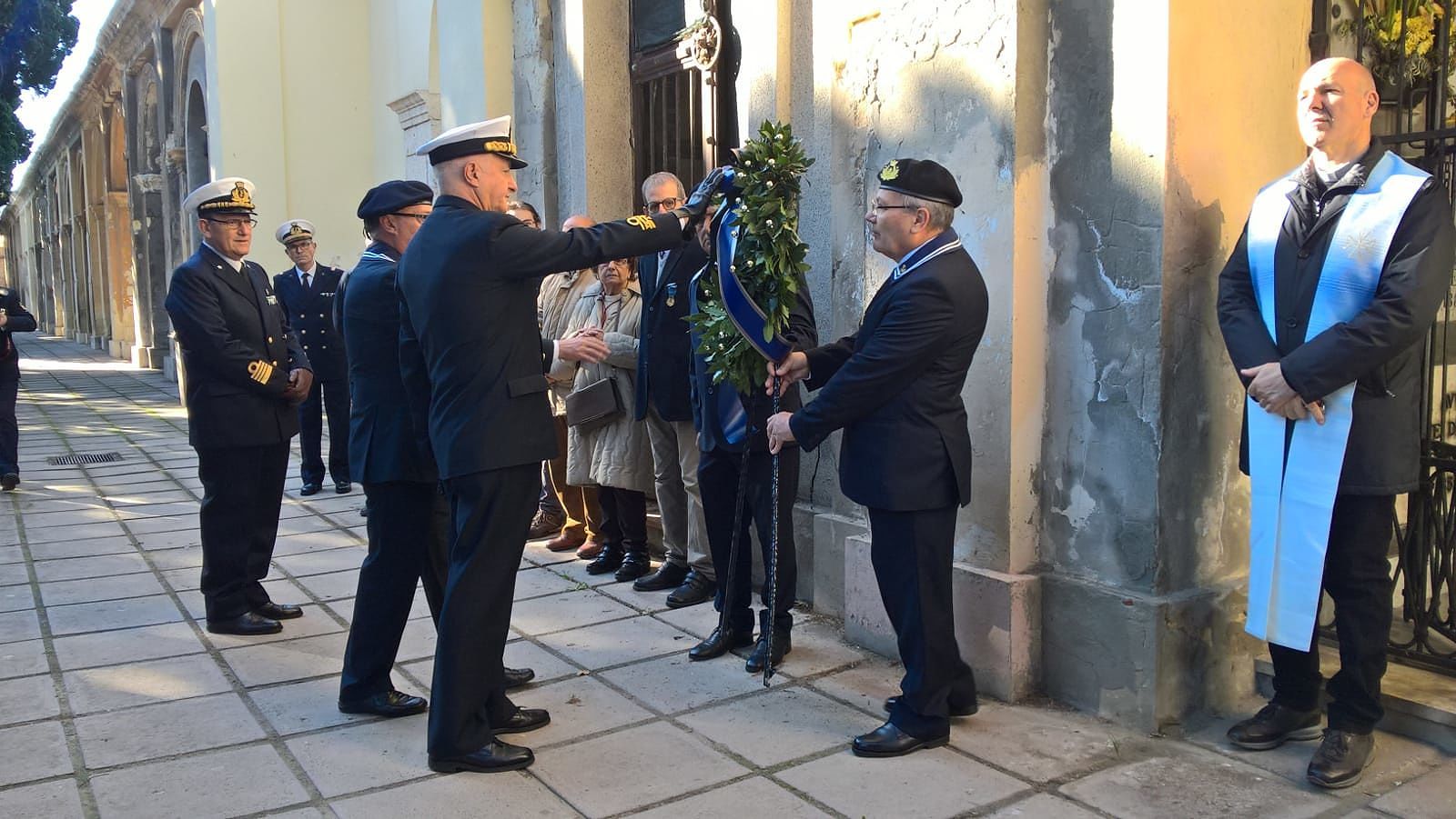 Medaglia d’oro al Tenente di vascello Giovanni Garau, l’eroe colpito dal fuoco degli inglesi