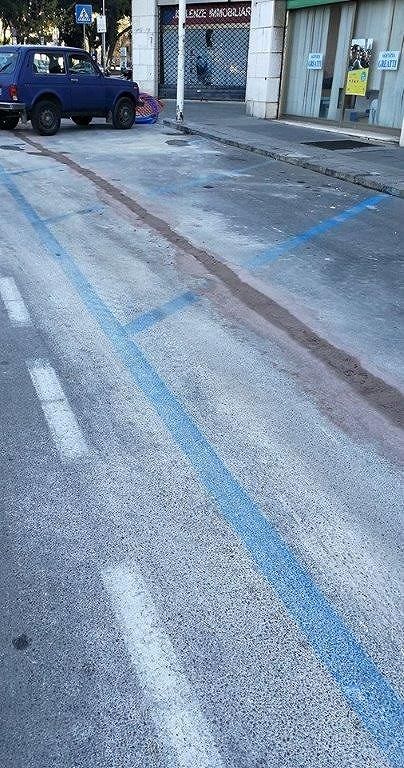 Cagliari, cantiere fibra ottica sui parcheggi appena realizzati: “Soldi buttati al vento”