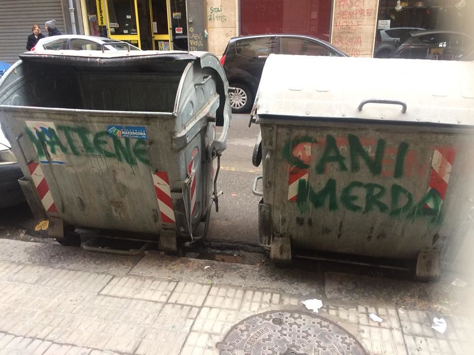 Cagliari, la cantante Veronica Pisano insultata e minacciata: “Vattene con i tuoi cani”