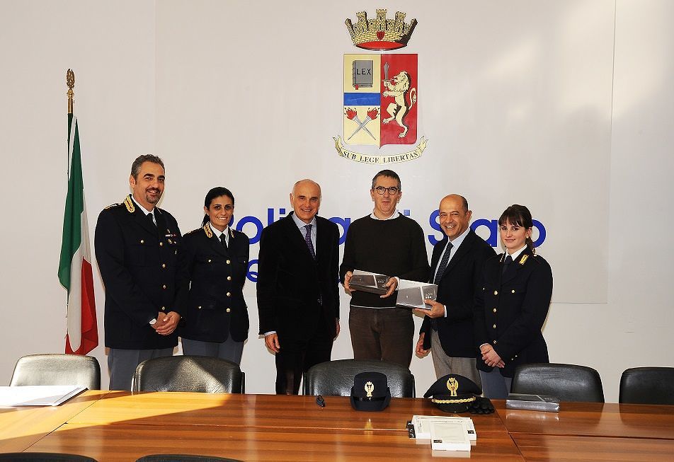 Controlli della Polizia a Nuoro, 40 bed and breakfast “irregolari”