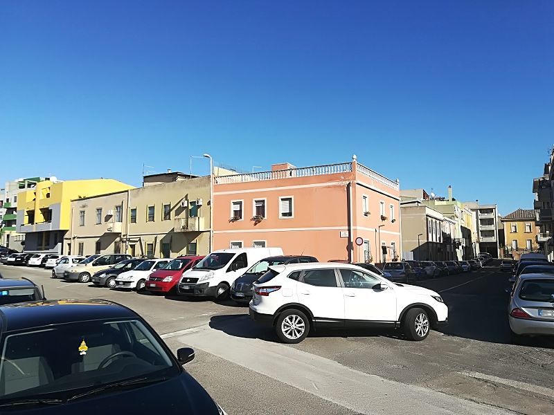 Via Peschiera, il rione “desaparecido”: dopo i crolli l’infinita attesa dei lavori