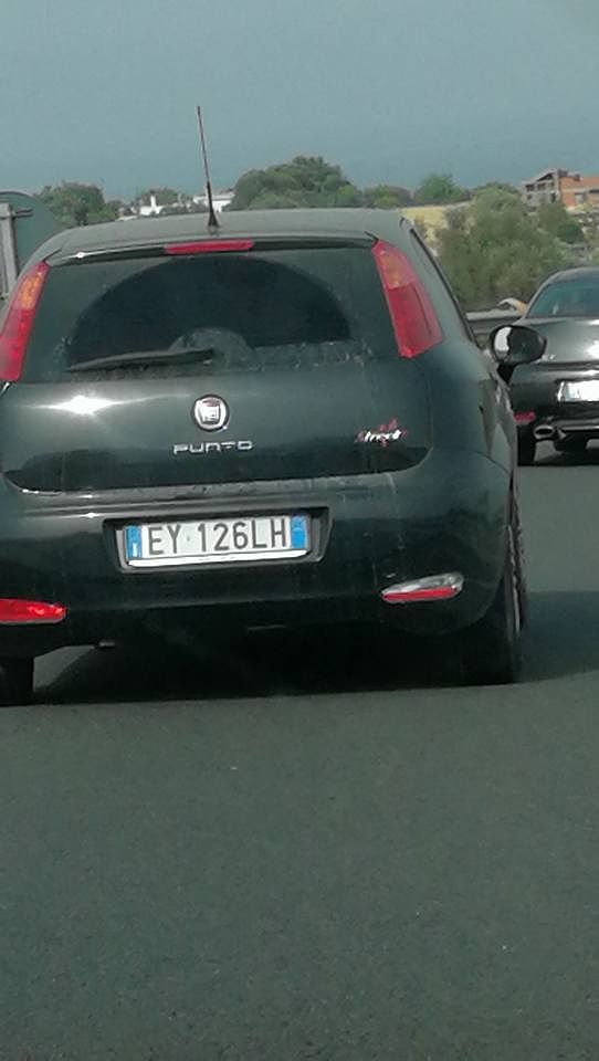 “Quartu, Punto rubata a Pitz’e Serra al mio ragazzo: aiutateci a trovarla”