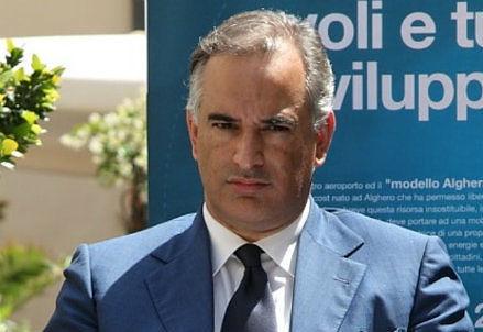 Scontro tra due auto ad Allai, coinvolto il deputato Mauro Pili: ferita una donna