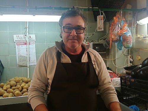 “Spesa media? Quale spesa? I cagliaritani comprano poca frutta e verdura”