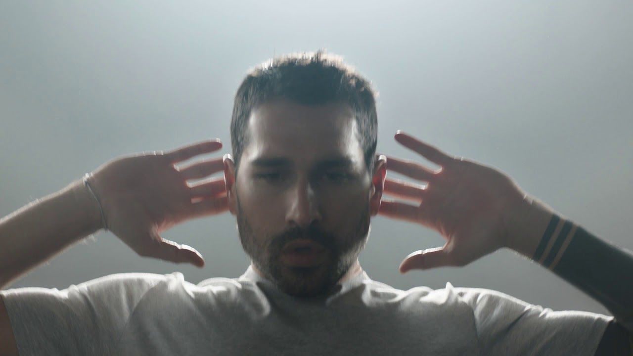 La rivelazione di Borriello: “Sono superdotato e ho un tatuaggio proprio lì..”