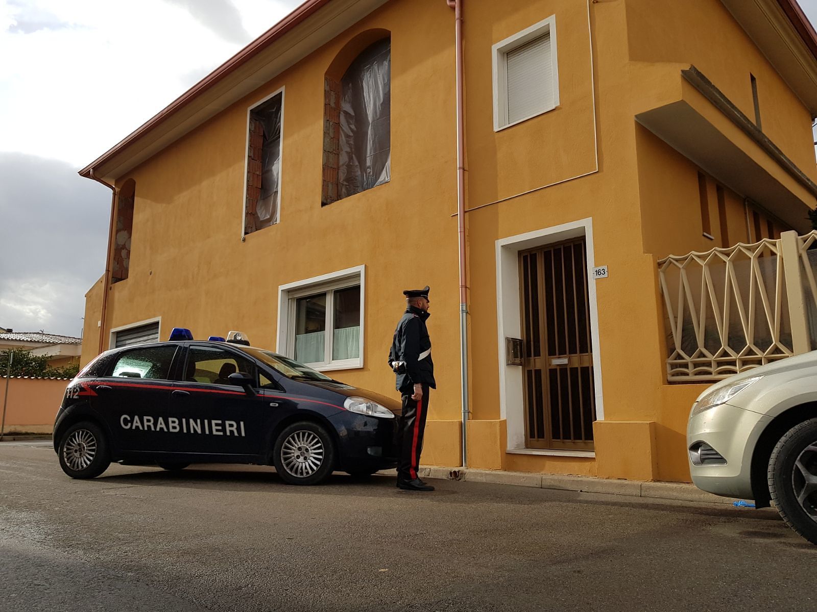 Colpisce il padre alla testa con una roncola, 27 enne asseminese arrestato per tentato omicidio