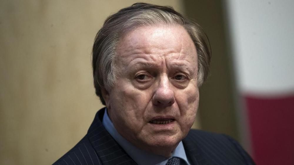 Muore in un tragico incidente stradale l’ex ministro ai Trasporti Altero Matteoli