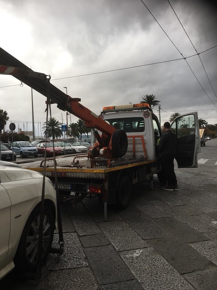 Cagliari, multato Legrottaglie: “A volte lasciamo il cuore in doppia fila”