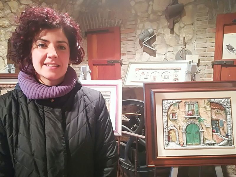 Angoli di Sardegna in miniatura: Elga di Masullas e i suoi bassorilievi mozzafiato