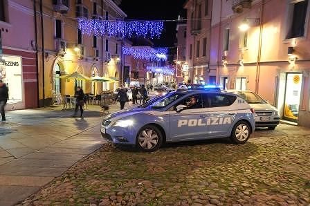 Natale e fine anno sicuri con i controlli della Polizia di Stato