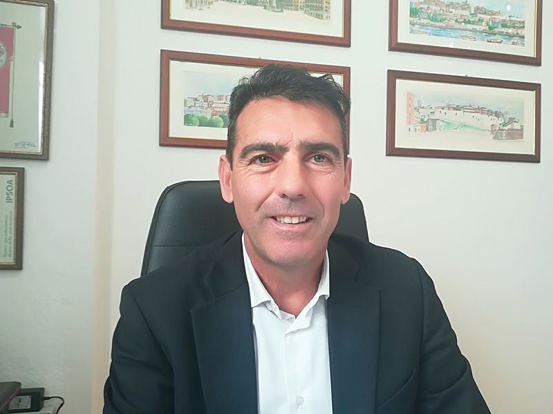 Cagliari, calvario al Santissima Trinità: “Mia mamma abbandonata per ore, sporca e senza cibo”