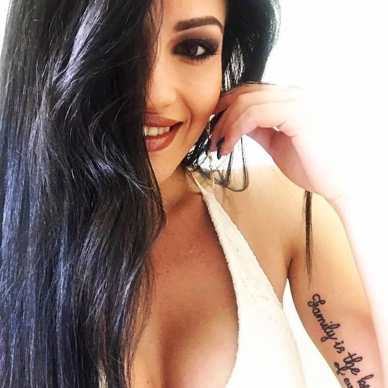 “Da Uomini e Donne al sogno di diventare modella e dj”: l’anno speciale di Mara Zucca