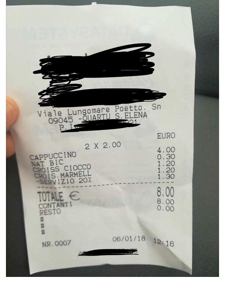 Prezzi alle “stelle” al Poetto, lo scontrino che fa esplodere la polemica sui social