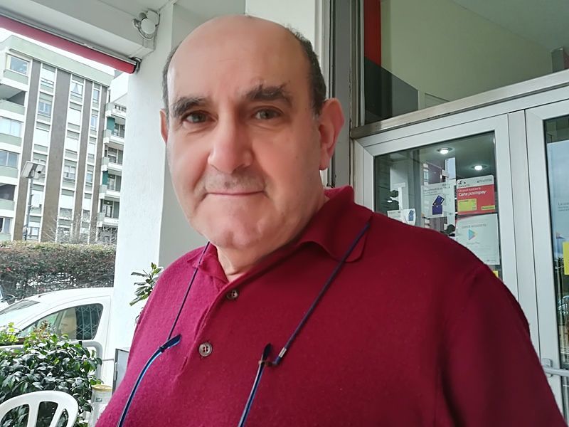 “Troppe frenate al limite e persone investite, dissuasori urgenti in via dell’Abbazia”