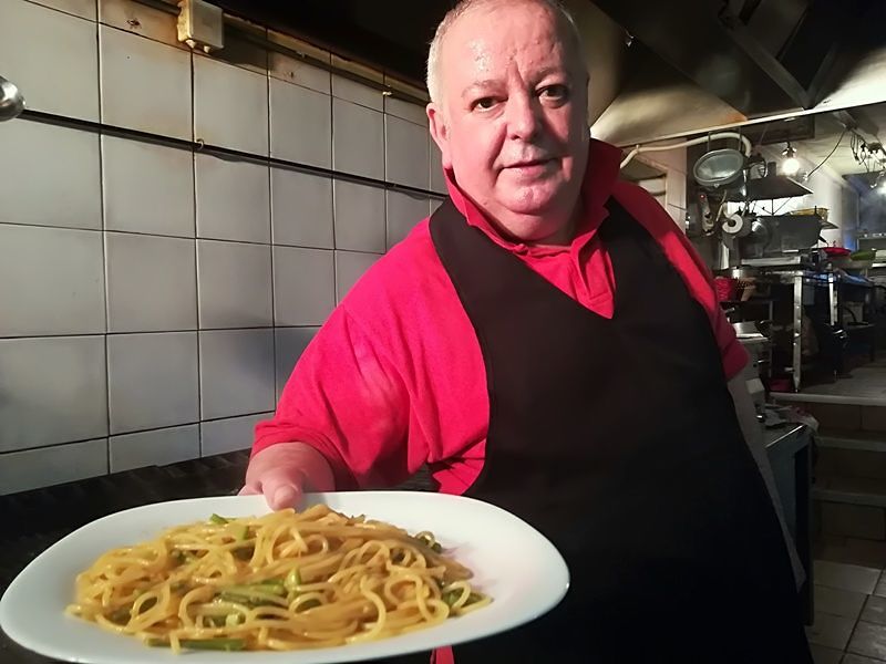 Casteddu food weekend: spaghetti ricci e asparagi